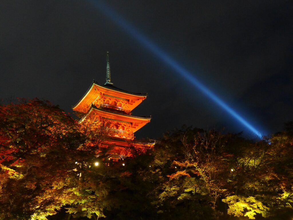 Kiyomizu-dera illuminated after dark in Higashiyama