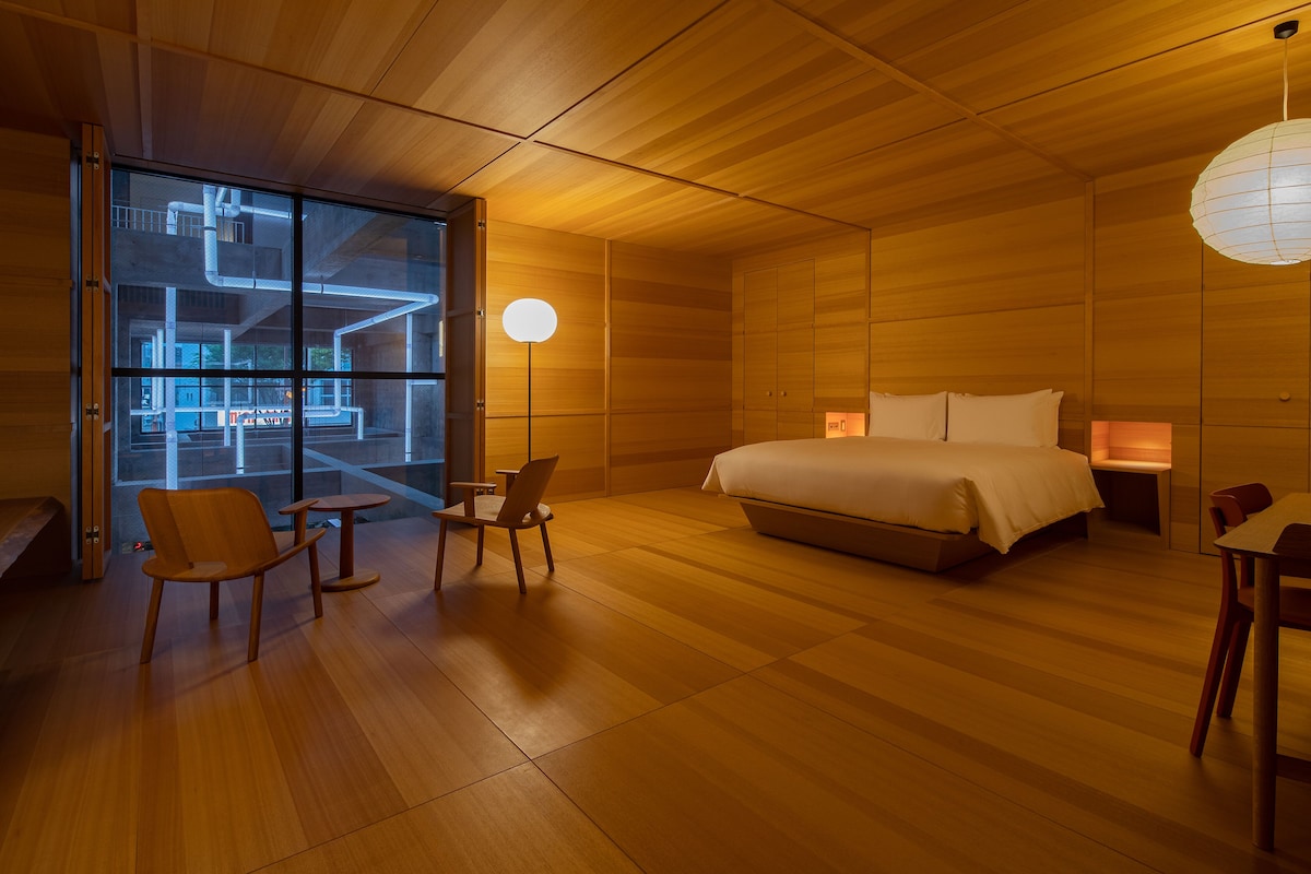 Guest room looking into the Heritage Tower atrium at SHIROIYA HOTEL